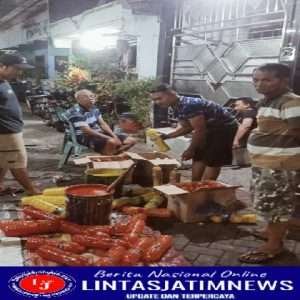 Sambut Hari Kemerdekaan, Warga Surabaya Bersiap-Siap Menghias Kampung