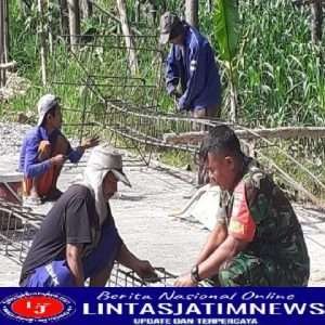 Mudahkan Mendapatkan Air Bersih, Babinsa Bercak Bantu Bangun Pamsimas