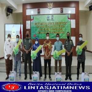 Kodim 0735/Surakarta Serahkan Hasil Rehab 48 RTLH, 4 MCK Umum, Dan 1 Posyandu di Wilayah Kota Surakarta