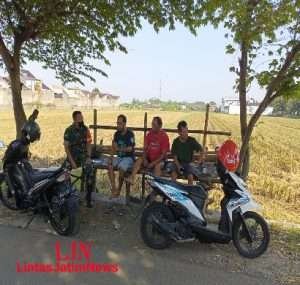 Babinsa Kroyo Himbau Jaga Kerukunan Antar Warga