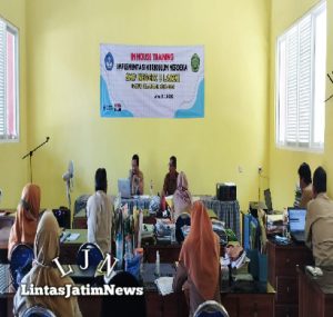 SMP Negeri 1 Laren Selenggarakan IHT IKM