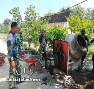 Letda Adm Benny, Sosok Danton TMMD Ke 114 Yang Dekat Dengan Anak Buahnya.