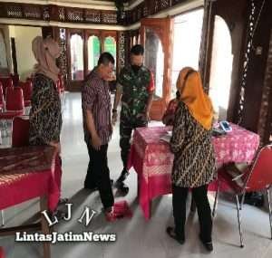 Tanpa Pamrih, Serda Budiono Dampingi Layanan Posbindu Lansia di Wilayah Binaan