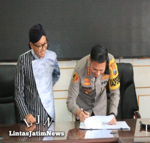 Optimalkan Pelayanan Publik di Jogo Malang Presisi, Polresta Malang Bersama Pemkot Tanda Tangani MoU