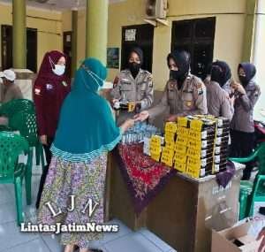 Srikandi Polres Gresik gelar Vaksinasi dan Pengobatan Gratis