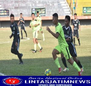 Laga Pembuka Piala Kasad Liga Santri Korem 081/DSJ Hujan Gol