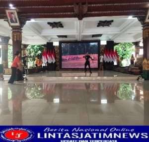 Jelang Malam Puncak Gebyar Harmoni Nusantara, Perwakilan Polres Mojokerto Geber Latihan