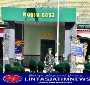 Berikan Jam Komandan, Ini Penyampaian Dandim 0802/Ponorogo Kepada Anggota