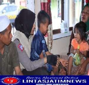 Tim Psikologi Polres Jember Berikan “Trauma Healing” Korban Pembakaran Rumah di Desa Mulyorejo
