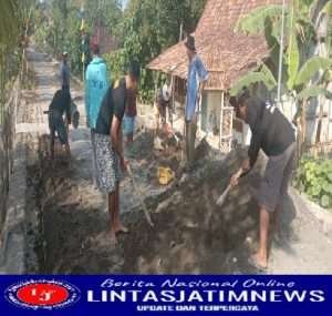 Gerak Cepat Satgas TMMD Bersama Warga Ratakan Urug