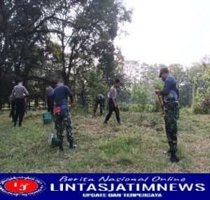 Sambut HUT RI ke-77, Kodim 0735/Surakarta Gelar Kerja Bakti di TMP Kusuma Bakti Jurug