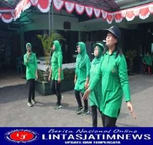 Penuh Semangat, Istri TNI Kodim Wonogiri Ikuti Lomba 17-An Meriahkan HUT Kemerdekaan RI