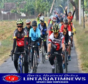 Danrem Kolonel Deni Ajak Anggotanya Bahagia Melalui Olah Raga