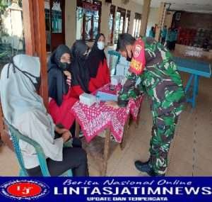 Sambut HUT RI ke-77, Babinsa Kelurahan Joyotakan, Hadiri Opening Lomba Tenis Meja