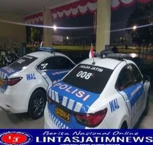 Kapolda Jatim Perintahkan Seluruh Jajaran Memasang Bendera Merah Putih Sejak 1 Agustus 2022