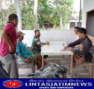 Komsos Dengan Babinsa, Pererat Silahturahmi dengan secangkir Teh Hangat