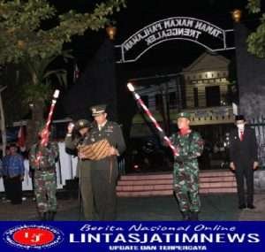 Dandim 0806/Trenggalek Pimpin AKRS HUT Kemerdekaan RI Ke-77 di TMP Trenggalek