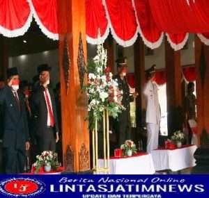 Dandim 0806/Trenggalek Bersama Forkopimda Hadiri Upacara HUT Ke-77 Kemerdekaan Republik Indonesia