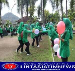 Semarakkan HUT Kemerdekaan RI Ke-77, Persit KCK Cabang XX Dim 0806 Gelar Aneka Macam Perlombaan