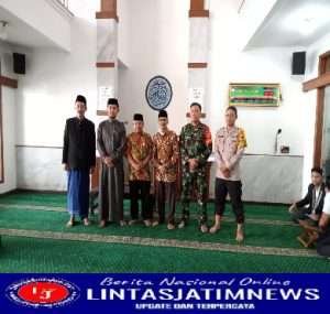 Babinsa Danukusuman Hadiri Pembukaan Daurah Tahsin Fashahatul Lisan di masjid Baiturachim