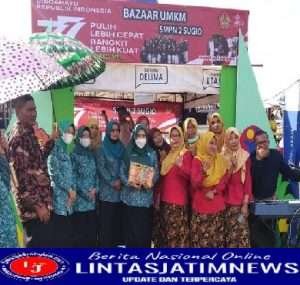 Semarak HUT RI Ke 77, SMPN 2 Sugio Buka Stand UMKM