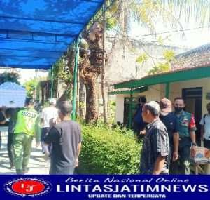 Babinsa Sondakan Takziah ke Warga Binaan yang Meninggal Dunia