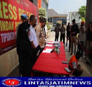 Polres Gresik Tetapkan Kepala Desa Bulangan Korupsi Dana APBDes 2021