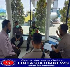 Antisipasi Kenaikan Harga BBM, Polres Gresik Terjunkan Ratusan Personil