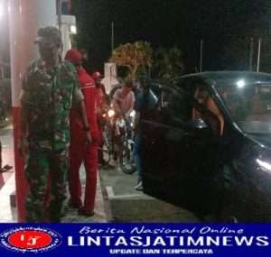 Datangi Obvit, Personil Babinsa Pastikan Wilayah Territorialnya Kondusif