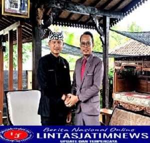 Membangun Indonesia dari Desa