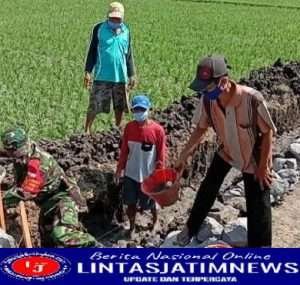 Mudahkan Akses petani, Babisa Koramil Sambi Gotong Royong Pembangunan Jalan