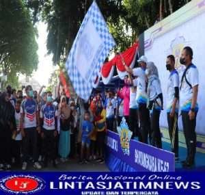 Sambt Hut Lantas ke 67, Polres Gresik Gelar Jalan Sehat Bersama Masyarakat