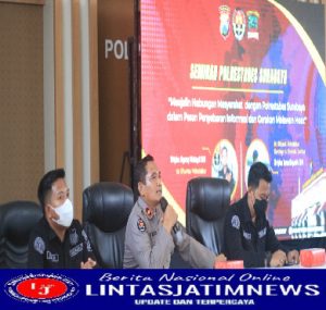 Kolaborasi Bersama Mahasiswa Humas Polrestabes Surabaya Gelar Seminar Melawan Hoax