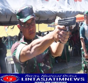 Danrem Kolonel Deni Ikuti Lomba Menembak Sinergitas HUT ke-77 TNI di Nganjuk