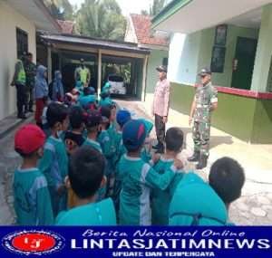 Semangatnya Anak-Anak TK Islam Al Amin Saat Mengunjungi Markas TNI-Polri