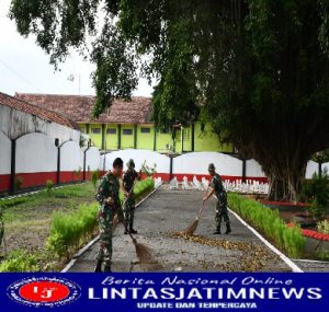 HUT ke 77 TNI Tahun 2022, Kodim 0802/Ponorogo Laksanakan Karya Bakti di TMP