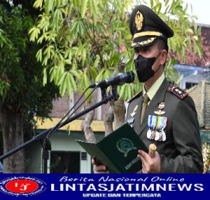 Dandim 0802/Ponorogo Bacakan Amanat Panglima TNI Pada Upacara HUT ke-77 TNI Tahun 2022 di Kodim 0802/Ponorogo