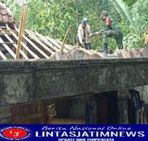 TNI Manunggal Rakyat, Babinsa Bantu Rehab Rumah