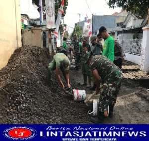 Bersama Rakyat Koramil 04/Jebres Pelopori Semangat Gotong Royong Dalam KBD Tahap III Diwilayah Kelurahan Tegalharjo