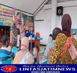 Babinsa Koramil 0805/05 Karangjati Pendampingan Imunisasi “MR” Untuk Balita