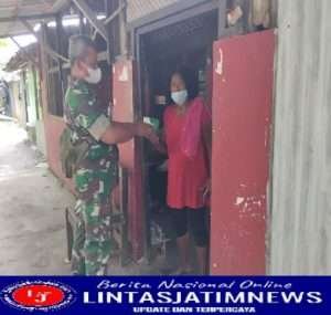 Babinsa Serengan bantu Pendistribusian Obat kepada Warga yang isoman