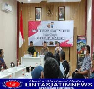 Kolaborasi dengan  Masyarakat, Kapolsek Wonocolo dan Tiga Pilar Jalin Sinergitas Ciptakan Kamtibmas Aman