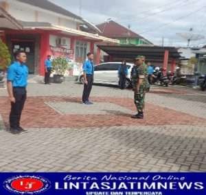 Babinsa Kemusu Latih Petugas Upacara Hari Sumpah Pemuda