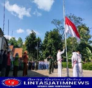 Ponpes Hidayatul Ummah Selenggarakan Upacara Peringati Hari Sumpah Pemuda