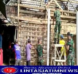 Tak Kenal Libur, Babinsa Sempatkan Bantu Pembongkaran Rumah Warga Binaan