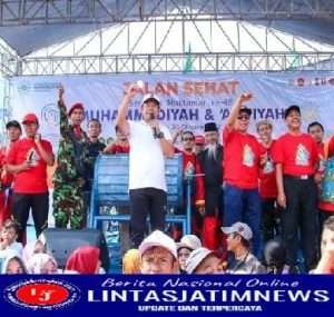 Muhammadiyah Lamongan Semarakkan Jalan Sehat Jelang Muktamar ke-48 Muhammadiyah dan Aisyiyah