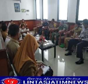 Kodim 0801/Pacitan Beserta Forkopimda Rapat Koordinasi  Peringatan 10 November