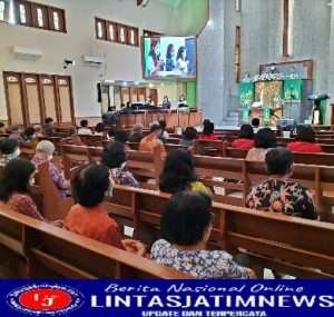 Ciptakan Rasa Aman dan Nyaman Ibadah, Babinsa Jayengan Amankan Ibadah Minggu Pagi di GKI Coyudan