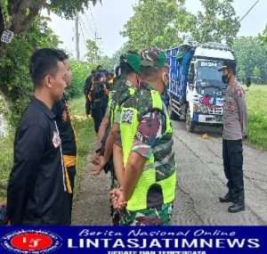 Koramil 0805/13 Kedunggalar bersama Polsek Kedunggalar Laksanakan Pengamanan Apel Pemberangkatan Rombongan PSHW Tunas Muda Winongo