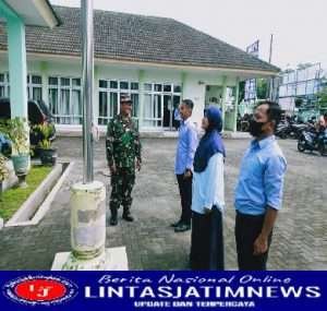 Babinsa Latih Upacara Bendera Kapanewon